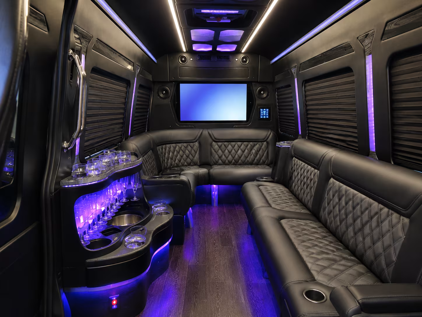 corporate event and conference shuttle buses in jersey city
