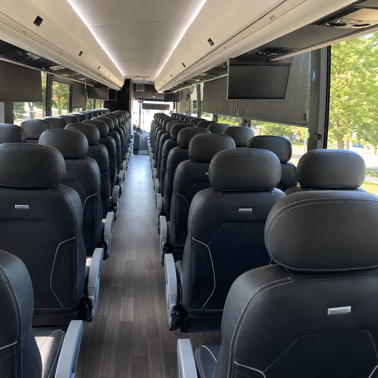 jersey city charter bus rentals for financial district and exchange place commuters
