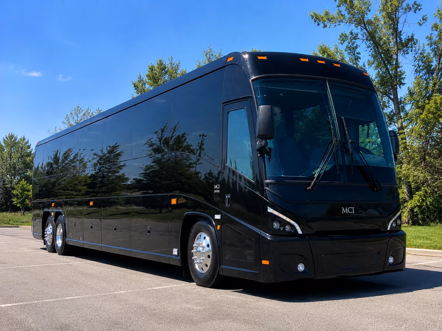 military base shuttle buses serving joint base mcguire dix lakehurst and the bayonne area