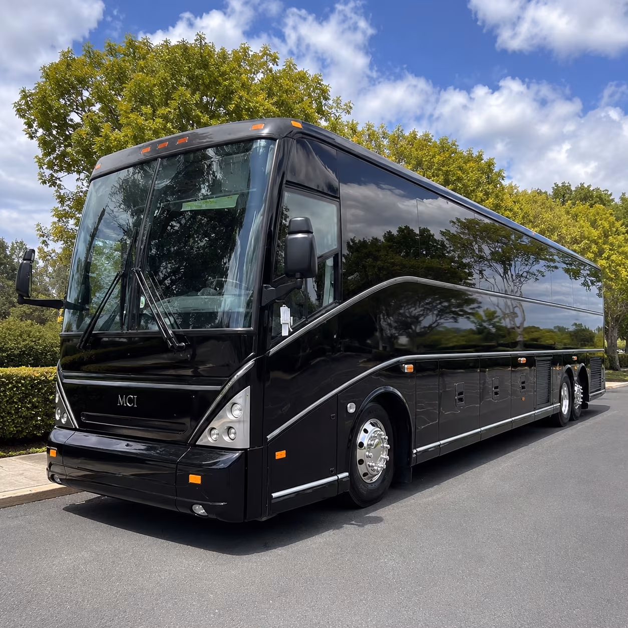 shuttle buses for jersey city warehouse and distribution groups