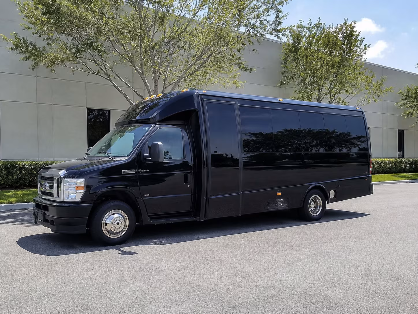 shuttle buses to metlife stadium concerts and festival weekends